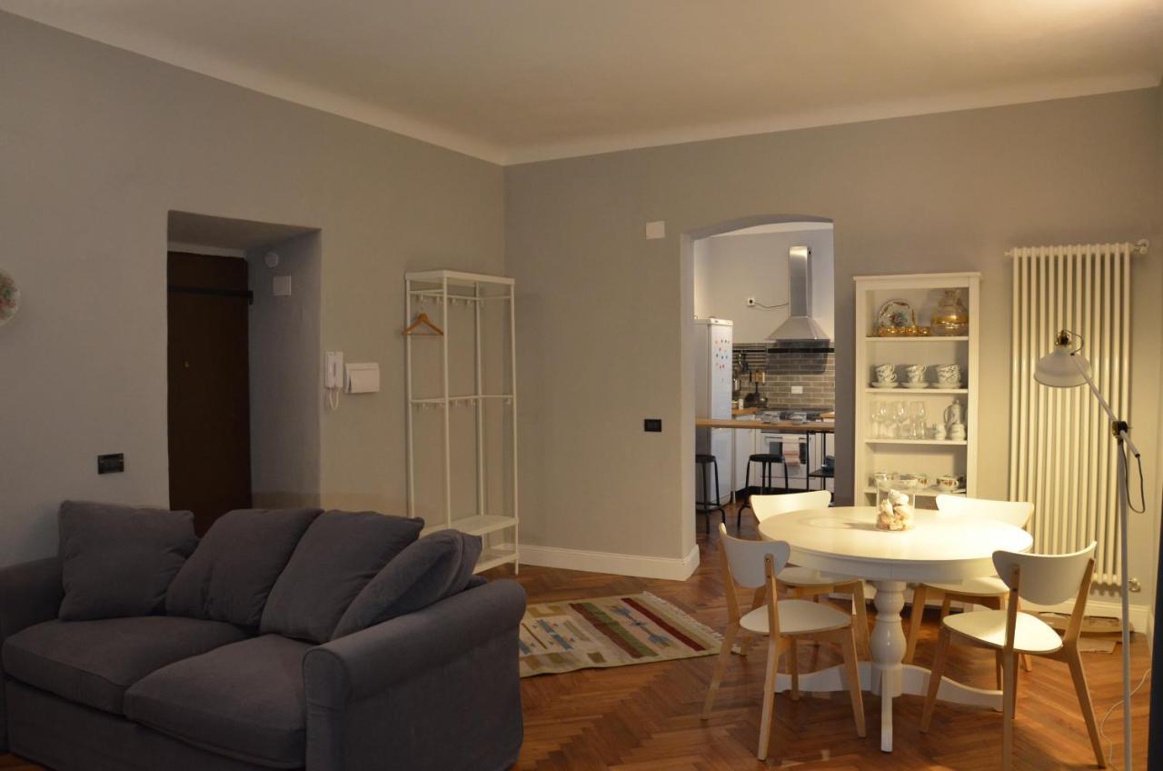 La Finestra Di Fronte Apartment Специя Екстериор снимка